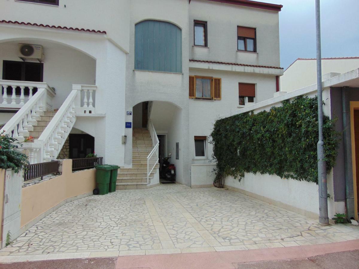 Apartments Magdalena Crikvenica Exterior foto